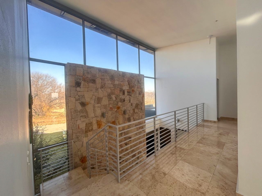 5 Bedroom Property for Sale in Waterford Golf and River Estate Free State